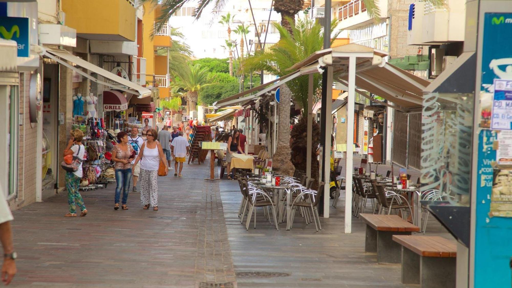 Few Steps From The Beach Hostel In Los Cristianos Arona  Kültér fotó